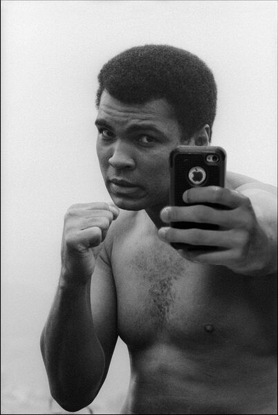 muhammad_ali_selfie door Frank Haenen