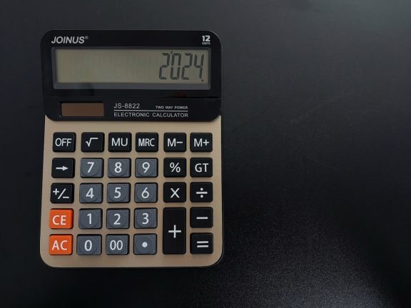 Photo Income calculator