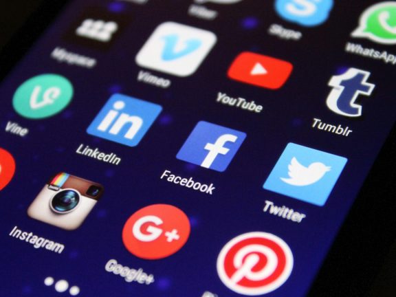 Social media en influencer marketing in de gokindustrie