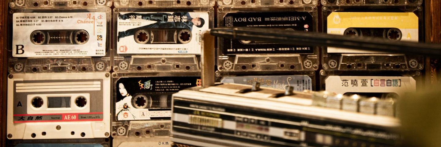 Hoe het cassettebandje de wereld veroverde (en weer verdween)